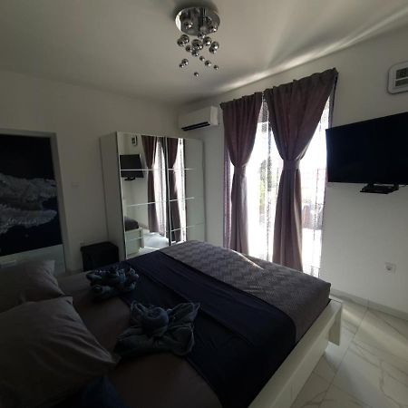 Tj Apartment クルク エクステリア 写真